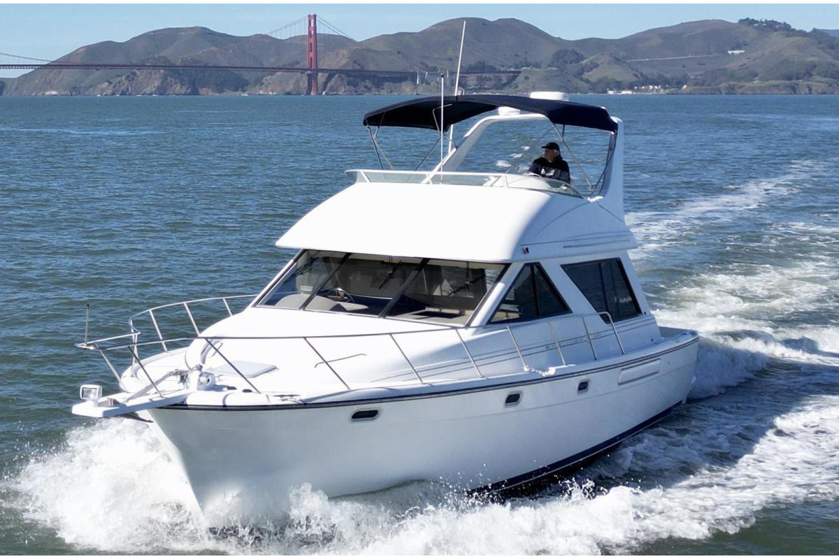 "Big Betty" - 1996 Bayliner 3988 - private yacht charter in San Francisco, CA